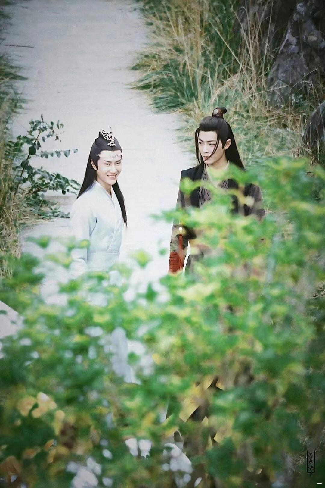 博肖公益  早安！天上的云好洁白，希望你的心情也如白云一般 
