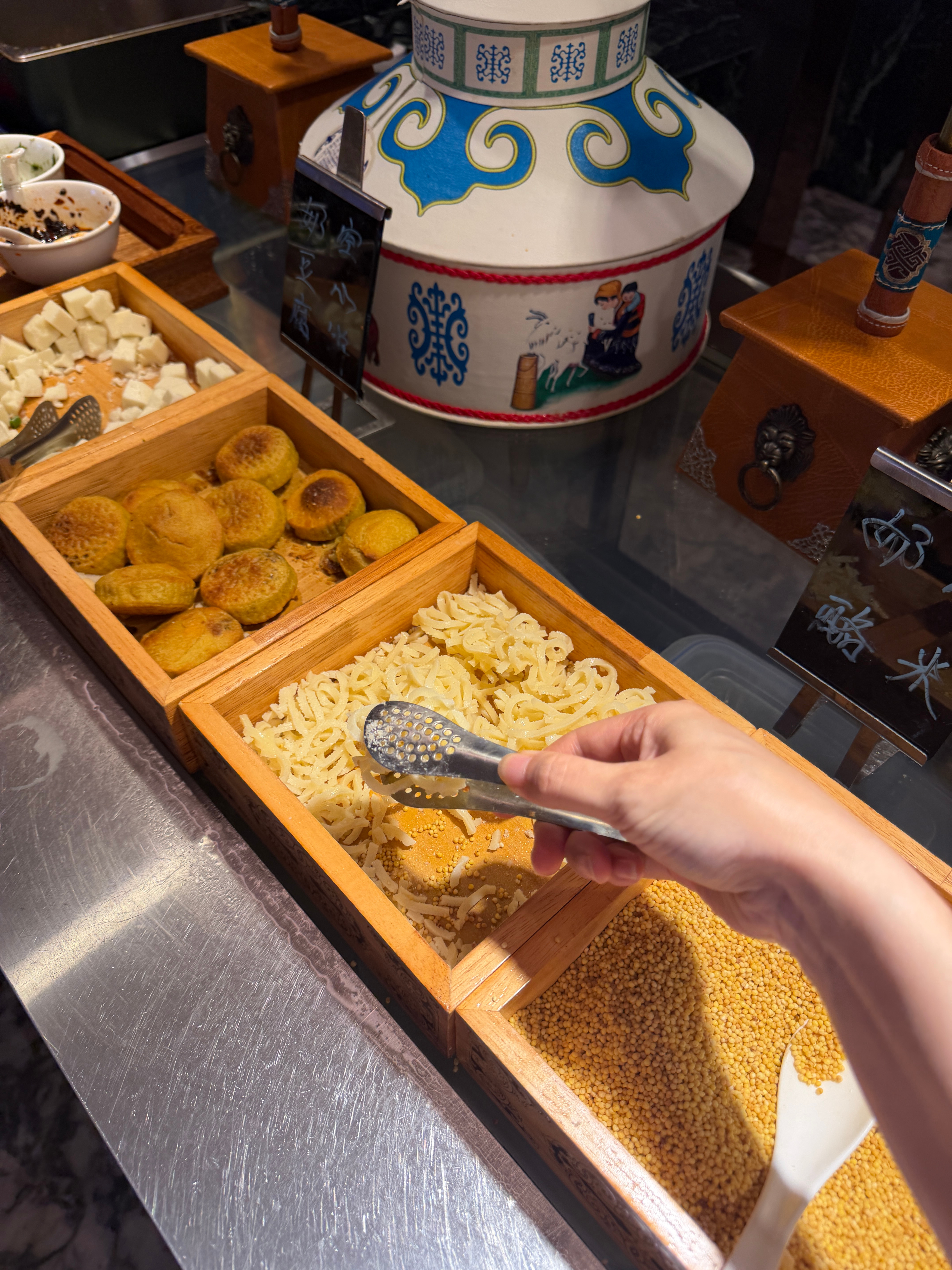 来内蒙必吃的锅茶和羊杂汤，你们都吃过吗？ 鄂尔多斯