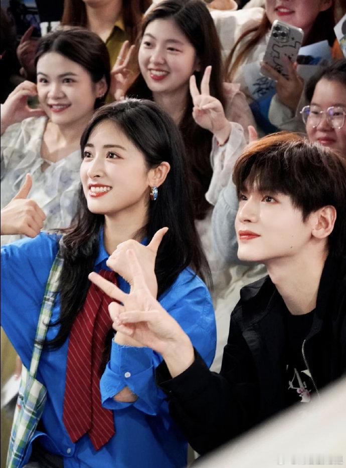 沈月包场翟潇闻新剧沈月 × 翟潇闻，内娱神仙友谊我锁死！沈月包场翟潇闻你好198