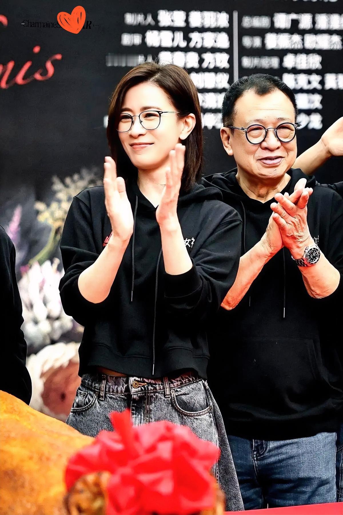 “人走茶凉”四个字，在佘诗曼手里被掰碎。

谁懂啊！许绍雄离世三个月后，佘诗曼还