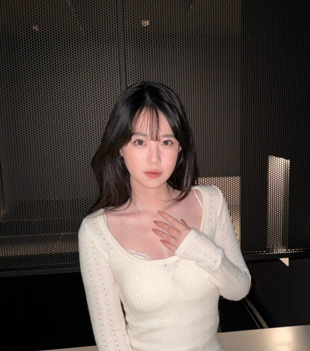 会背着对象在互联网上冲浪吗？ ​​​🤓🤓  ​​​  ​​​[憧憬]  ​​