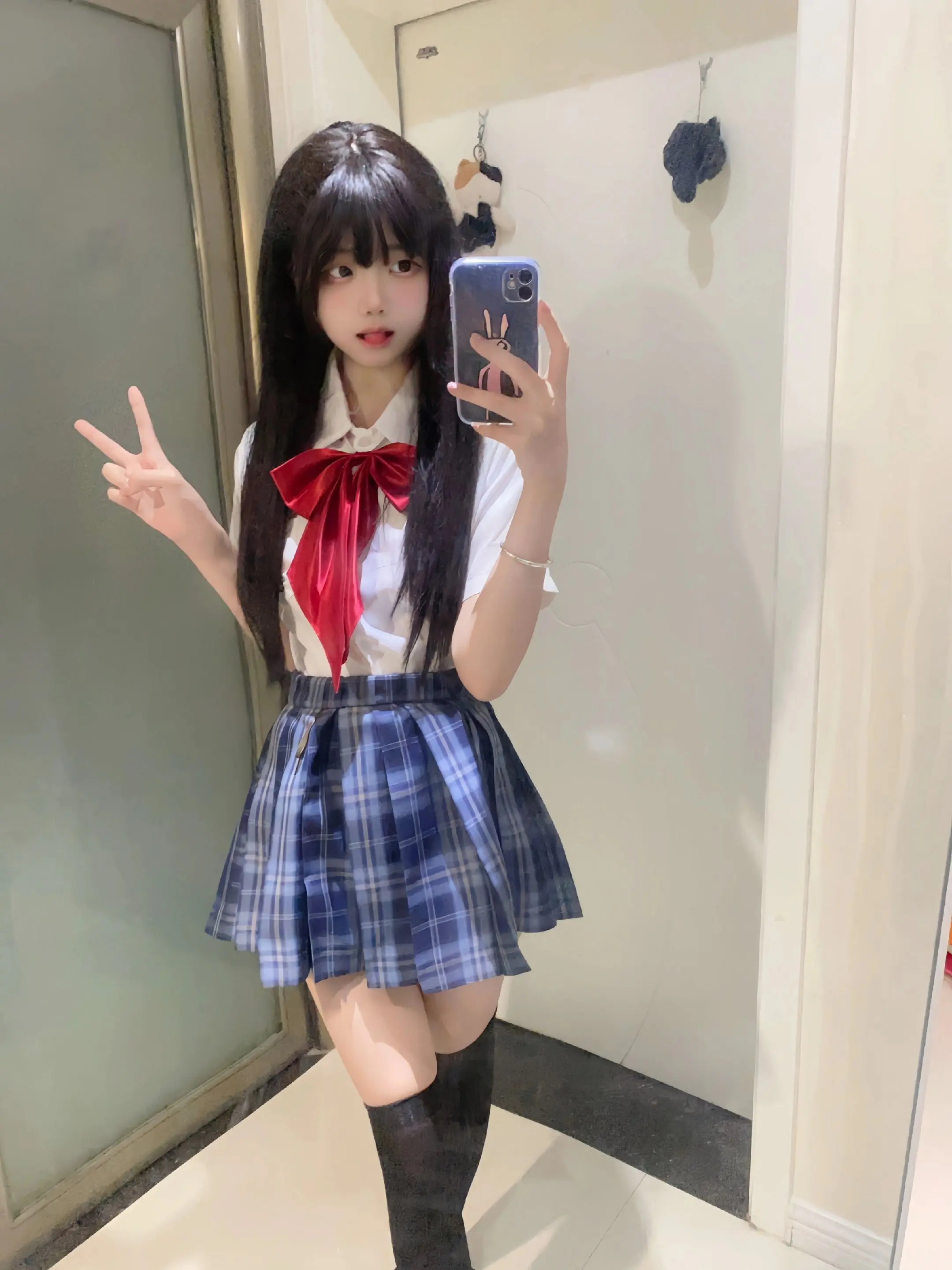 你说我手好小，我说打你脸刚好