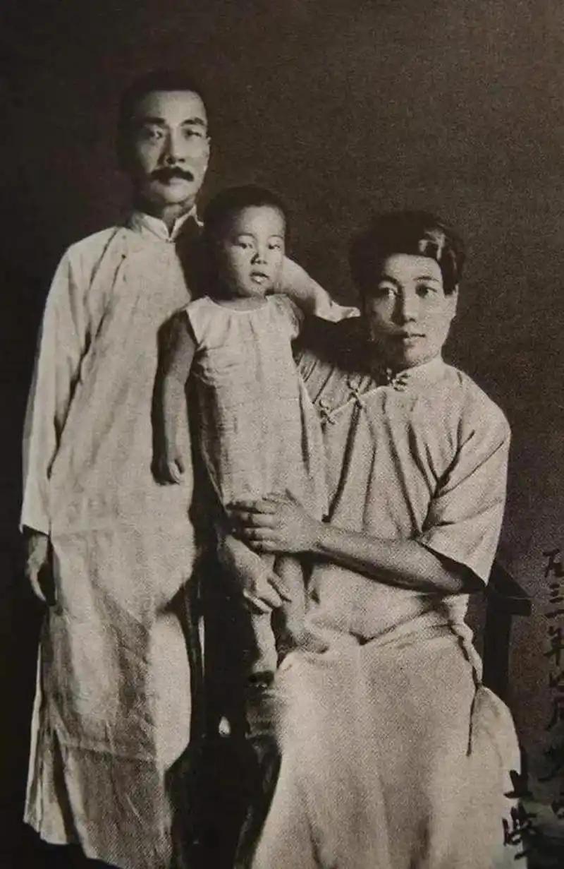 提到徐广平，你第一反应是什么？鲁迅的夫人，红粉知己，还是那个跟文豪谈了场师生恋爱