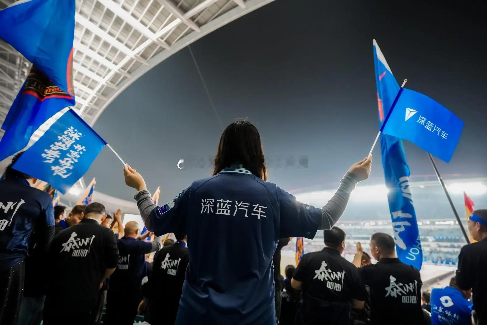 泰州vs南通苏超泰州4比3南通泰州队夺得苏超冠军🏆江苏省城市足球联赛决赛，南通