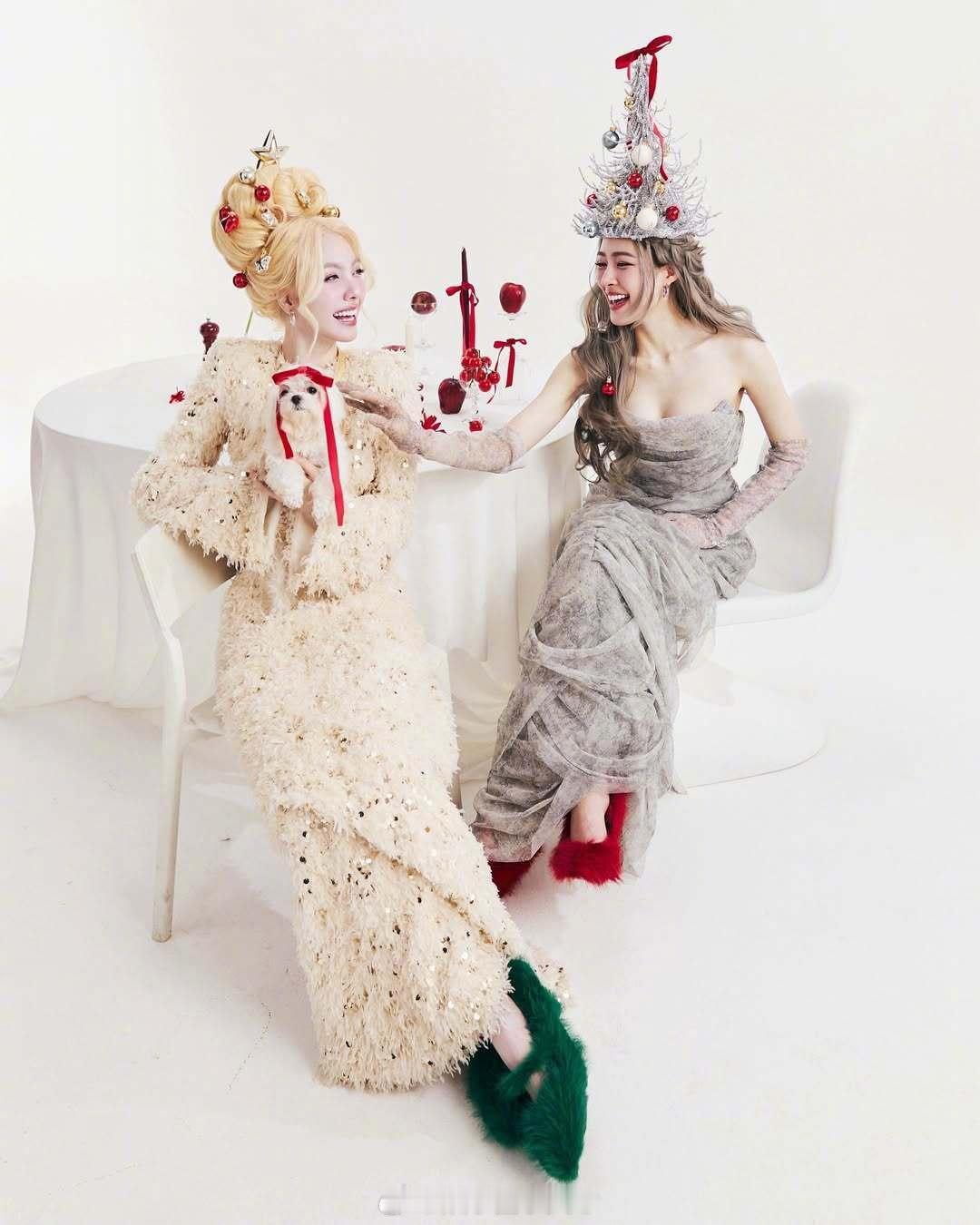 LingOrm圣诞装，好权威的两张脸，圣诞节快乐🎄