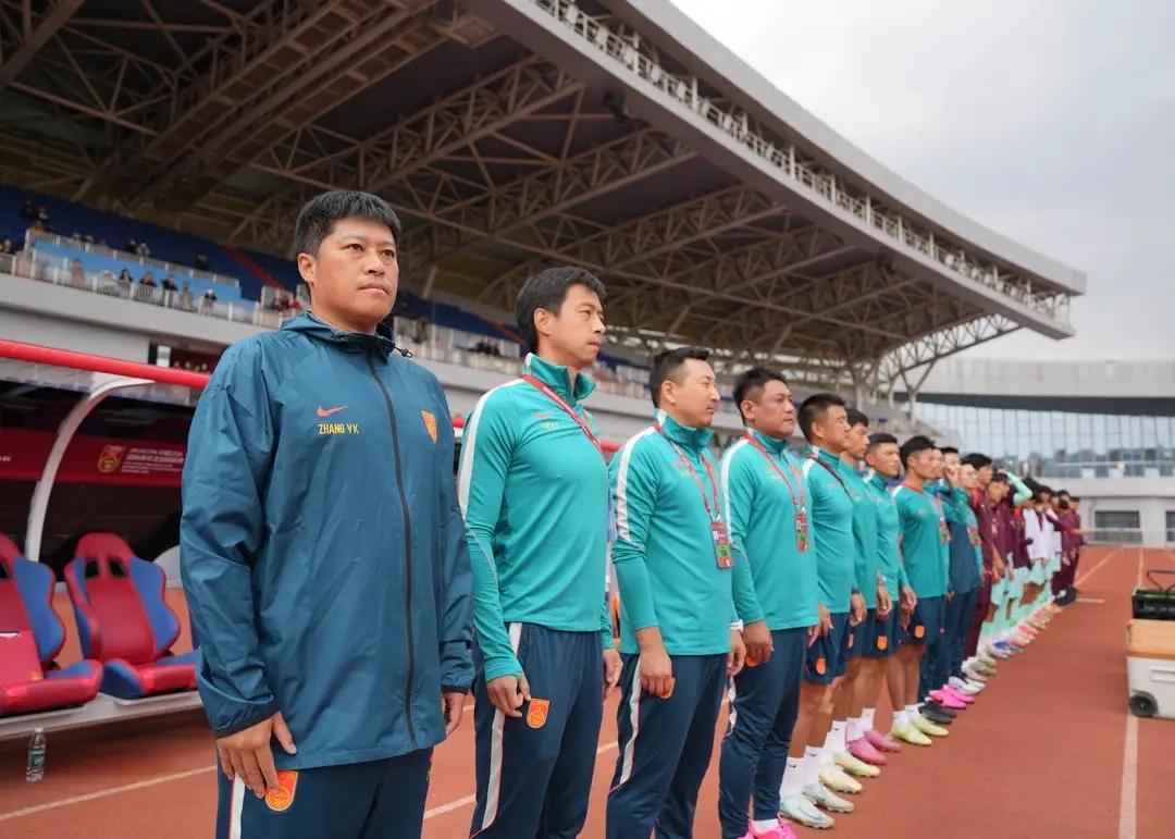 中国U16男足今日比赛和主帅赛前的讲话

中国U16男足代替U17男足去到卡塔尔
