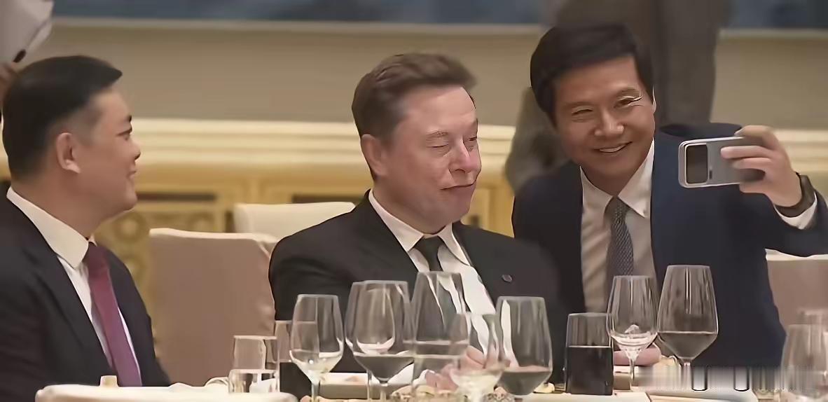 为什么做出这样的判断呢？我们先把技术上的难题撇给不讨论，仅从耗资巨大的经费从哪里