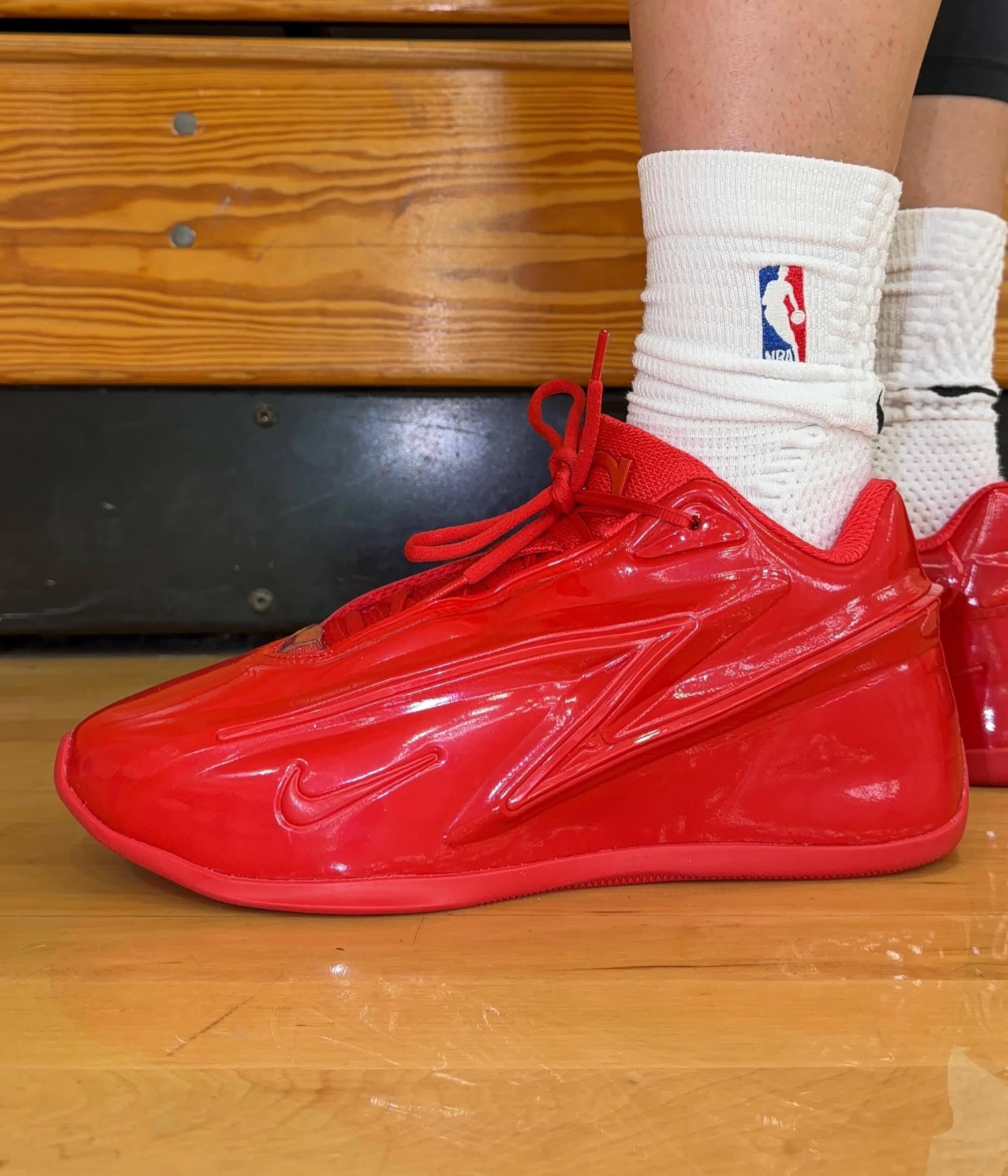 Nike KD19. 😤🔥🎯 NBA点赞成金休斯顿火箭