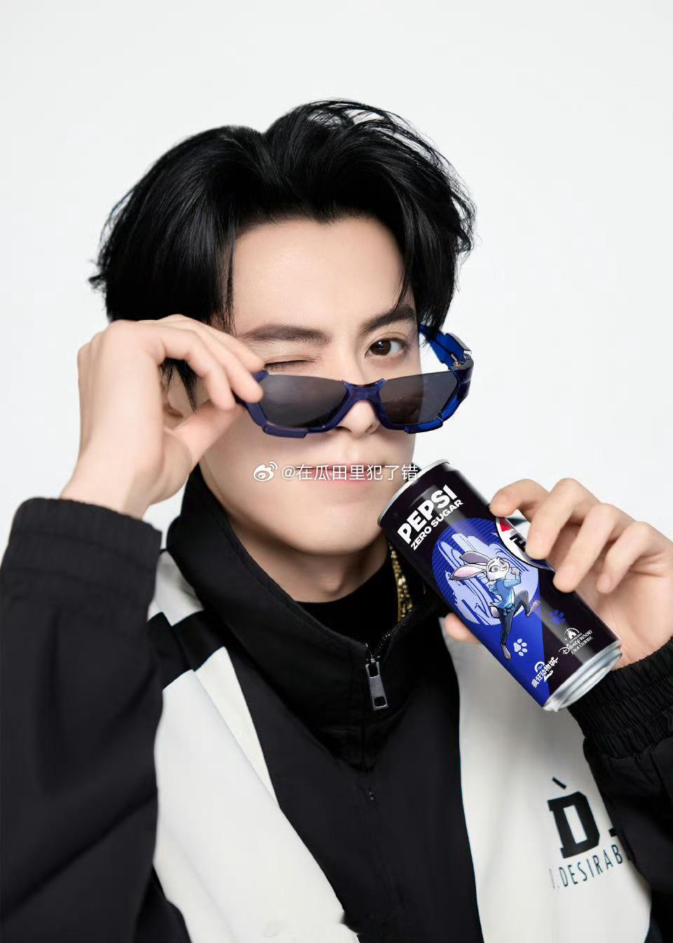 王鹤棣百事新物料来啦 