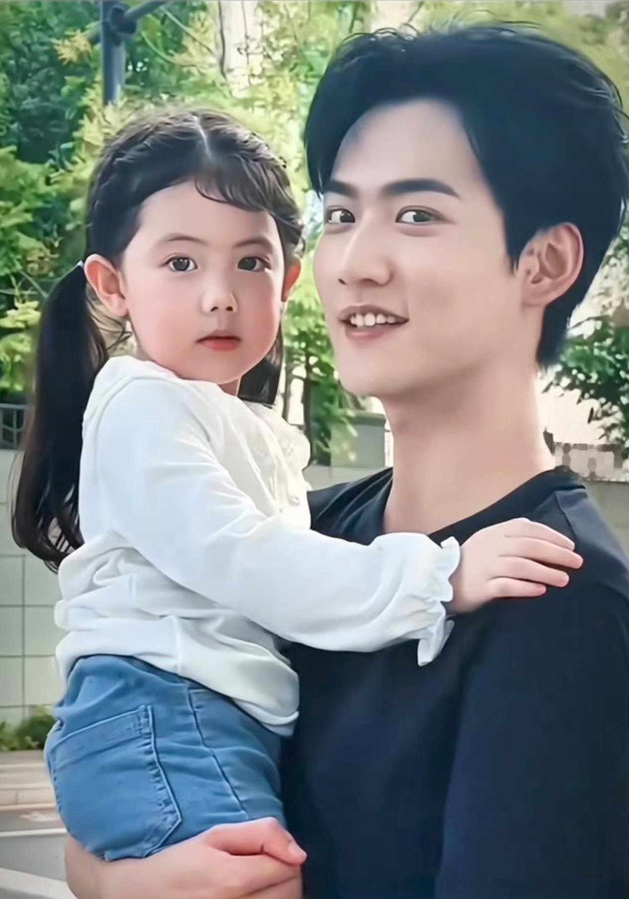 林屿森女儿 李雾女儿哈哈哈哈原来是同一个小女孩演的，这两部剧的爹妈都太权威了！ 