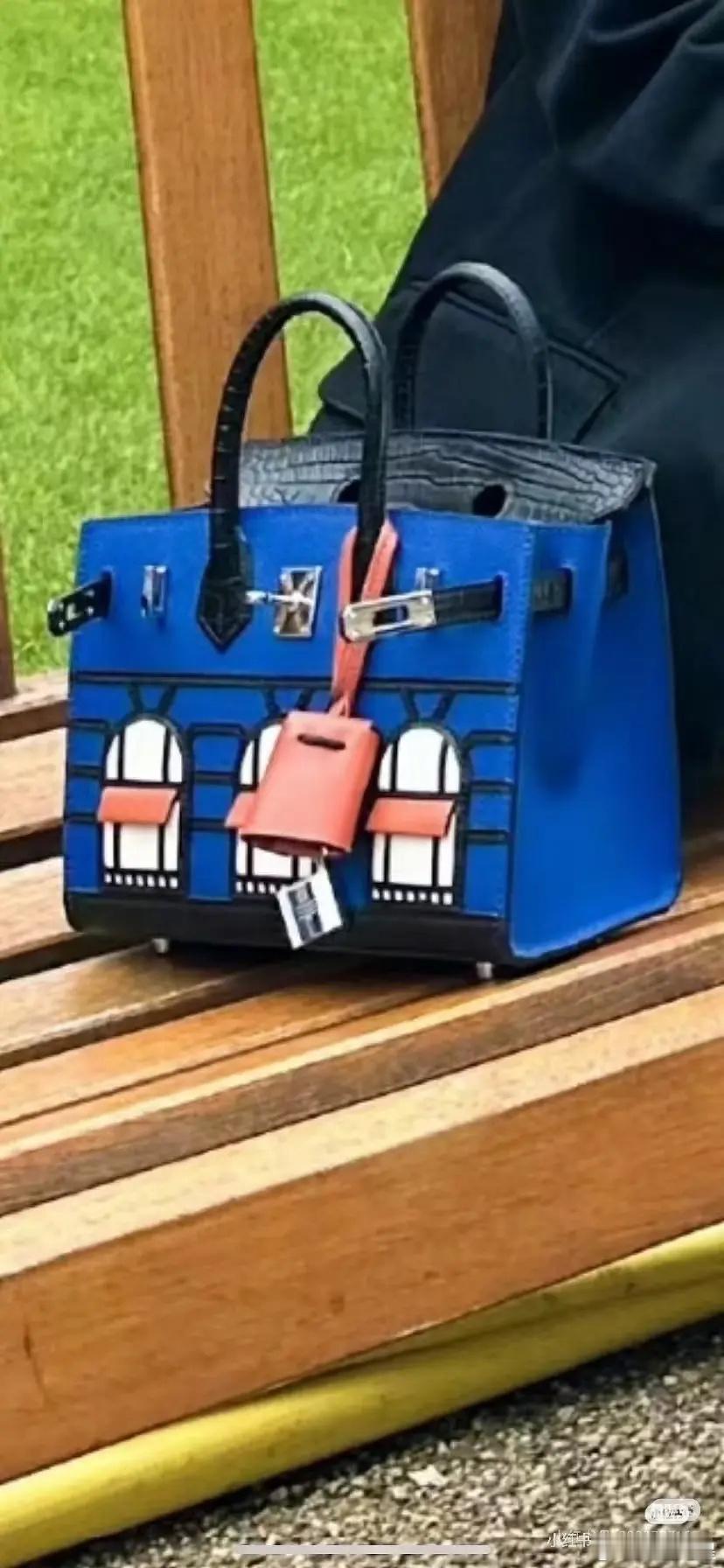 黄圣依连这个包都是假的，杨子给的1亿零花钱都花哪了？ ​​​