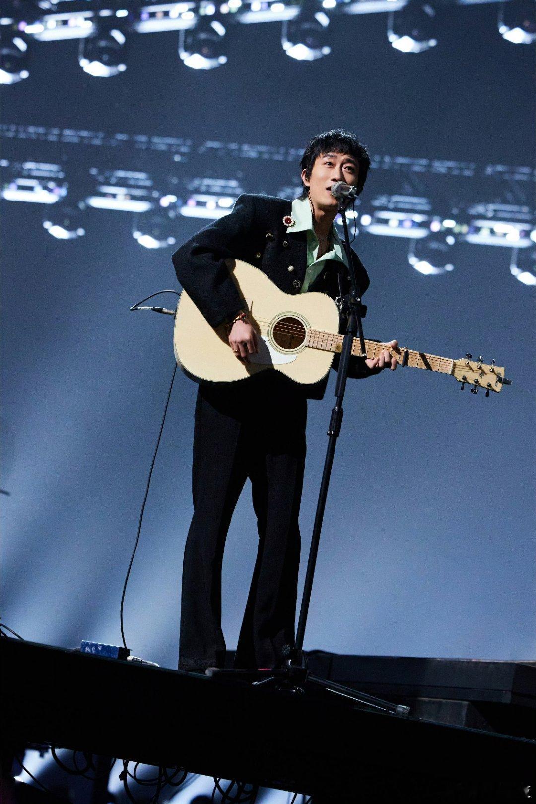 回春丹改编鹿鼎记主题曲   回春丹和粤语的适配度真的是up up。听到这一次节目