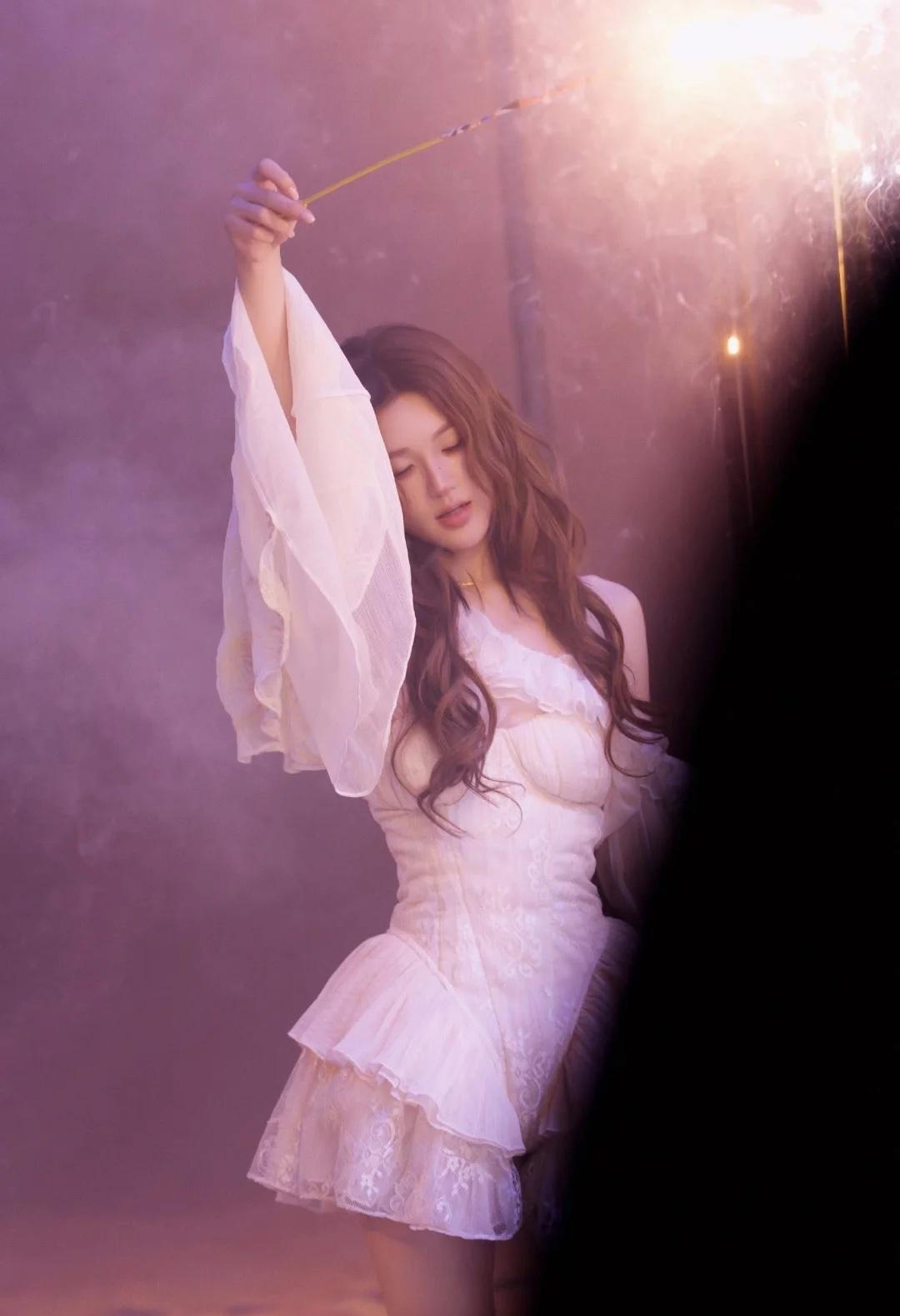 You’re so pretty [飞吻] zhaolusi