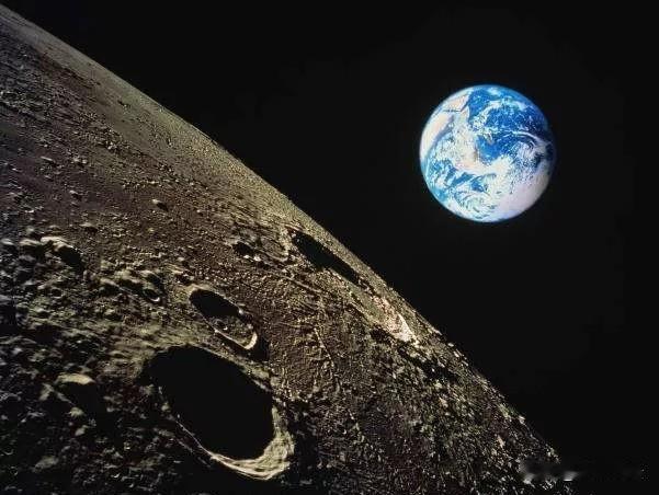 月球“南海”：新一轮太空竞赛的规则与格局

当NASA局长贾里德·艾萨克曼公开承