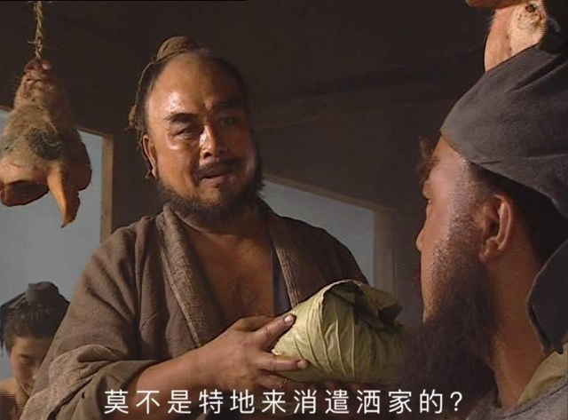 599元，刚发布这小屏新机，集单摄、LCD、小屏于一体