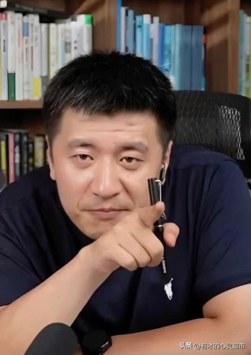 张雪峰虽远去，五条箴言仍照亮前路。
 
      张雪峰老师虽去往另一个世界，