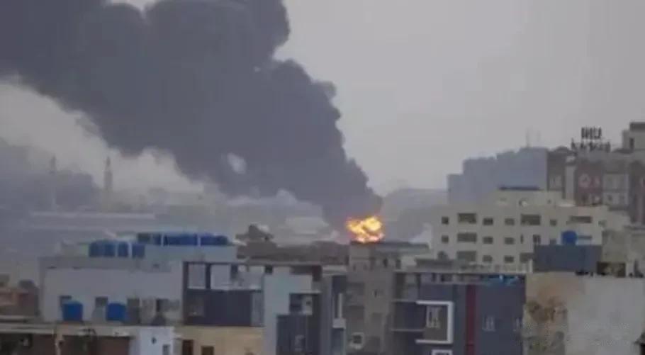 4000人死亡，100多万人逃往邻国，联合国紧急提醒

近日，联合国警告称，苏丹