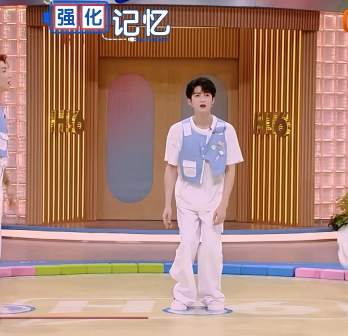 萌死我了😣😣😣 ​​​