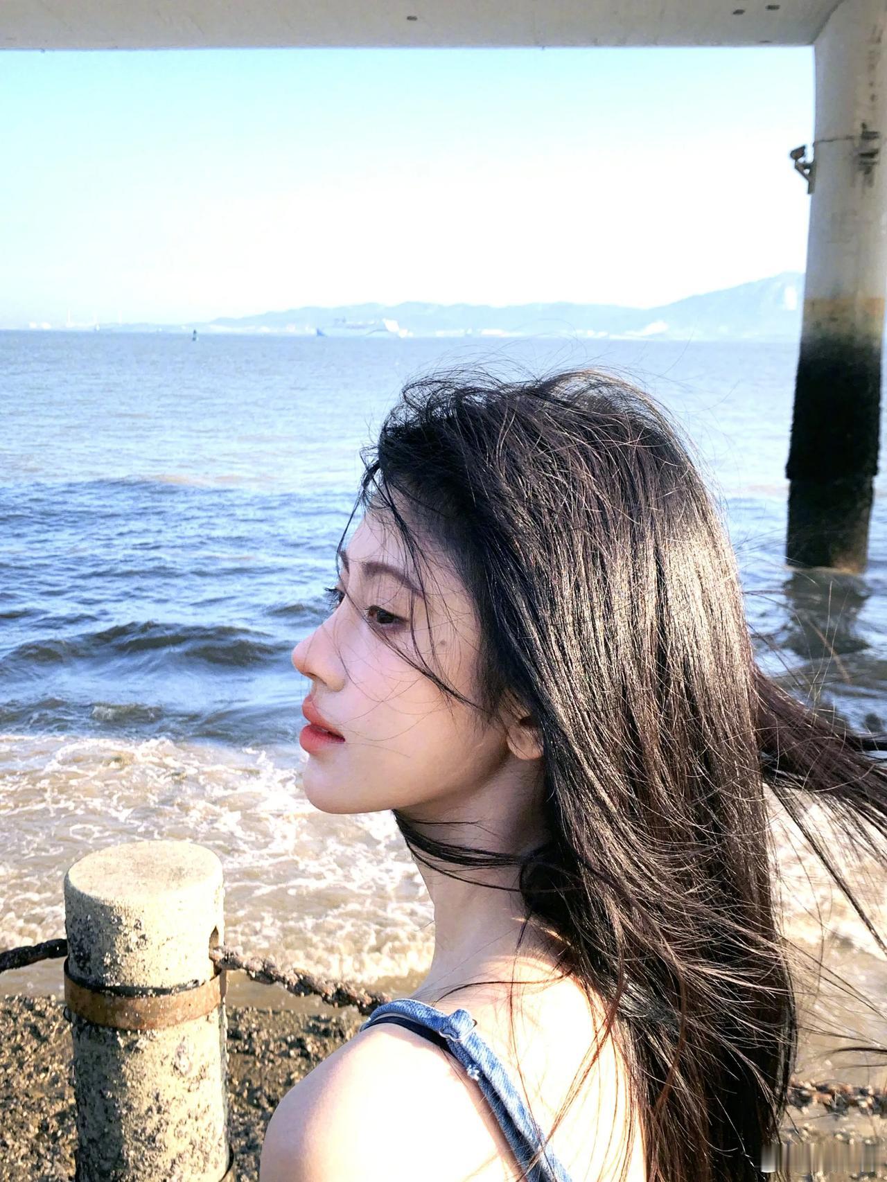 大海，阳光与你[心]
鞠婧祎 娱乐