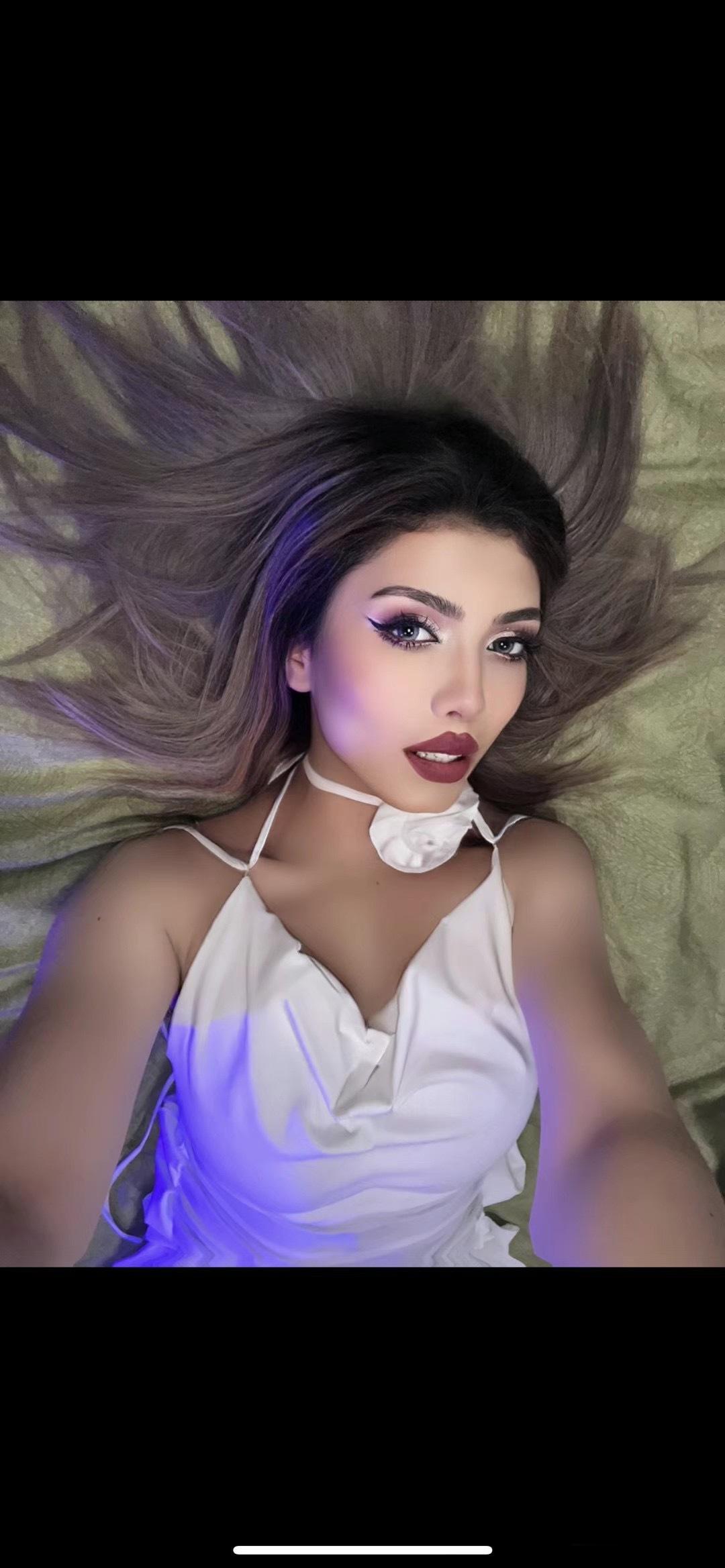 爱我的明媚 也接受我的破碎 ​​​