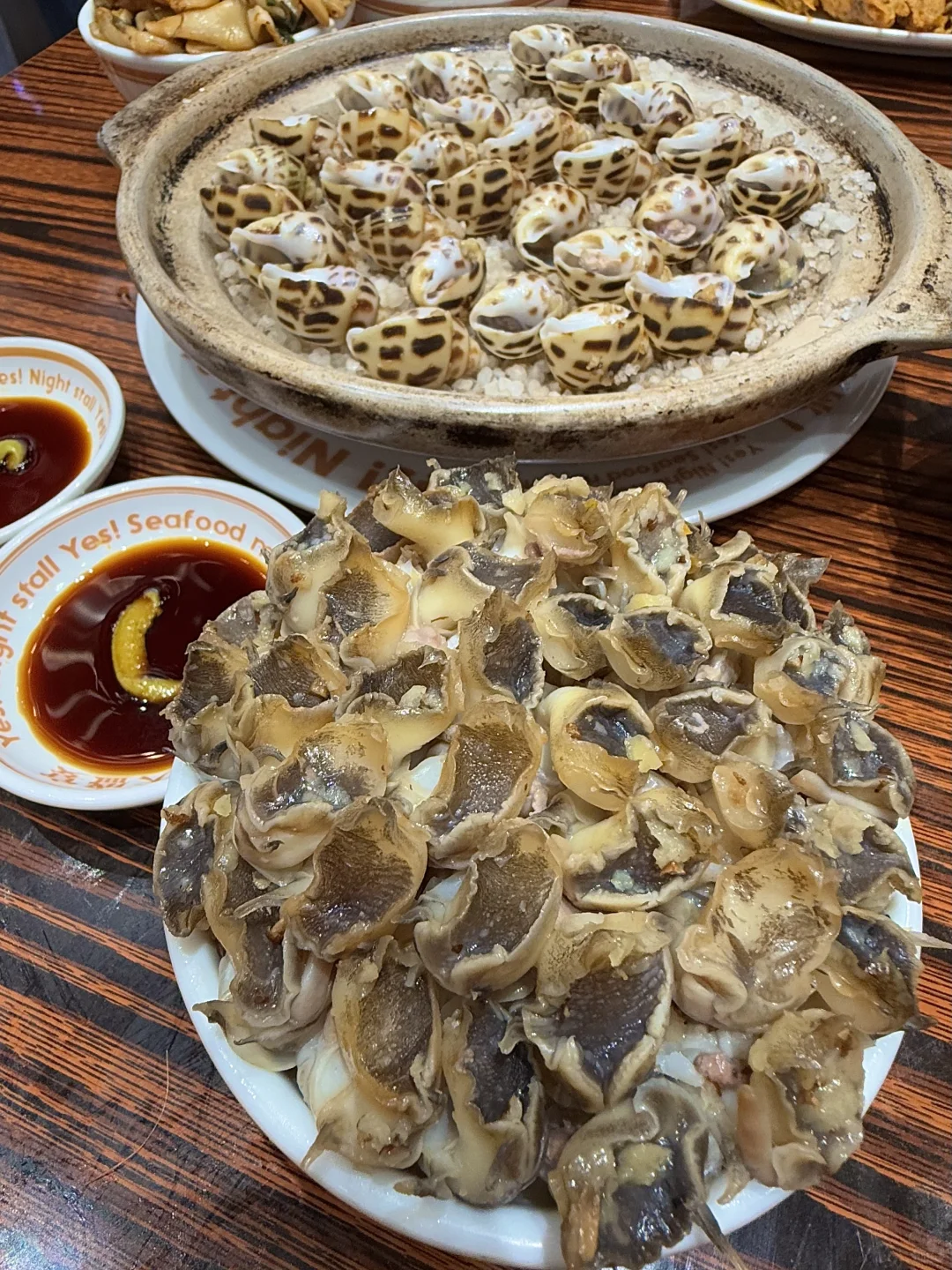 就喜欢吃这种本地人才知道的大排档。。。