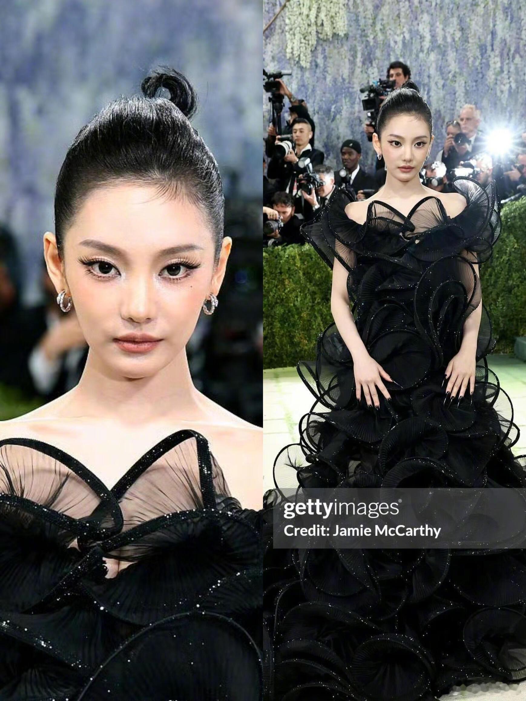 宁艺卓MetGala大光明发型宁艺卓MetGala扛住了大光明 说实话大光明挺挑
