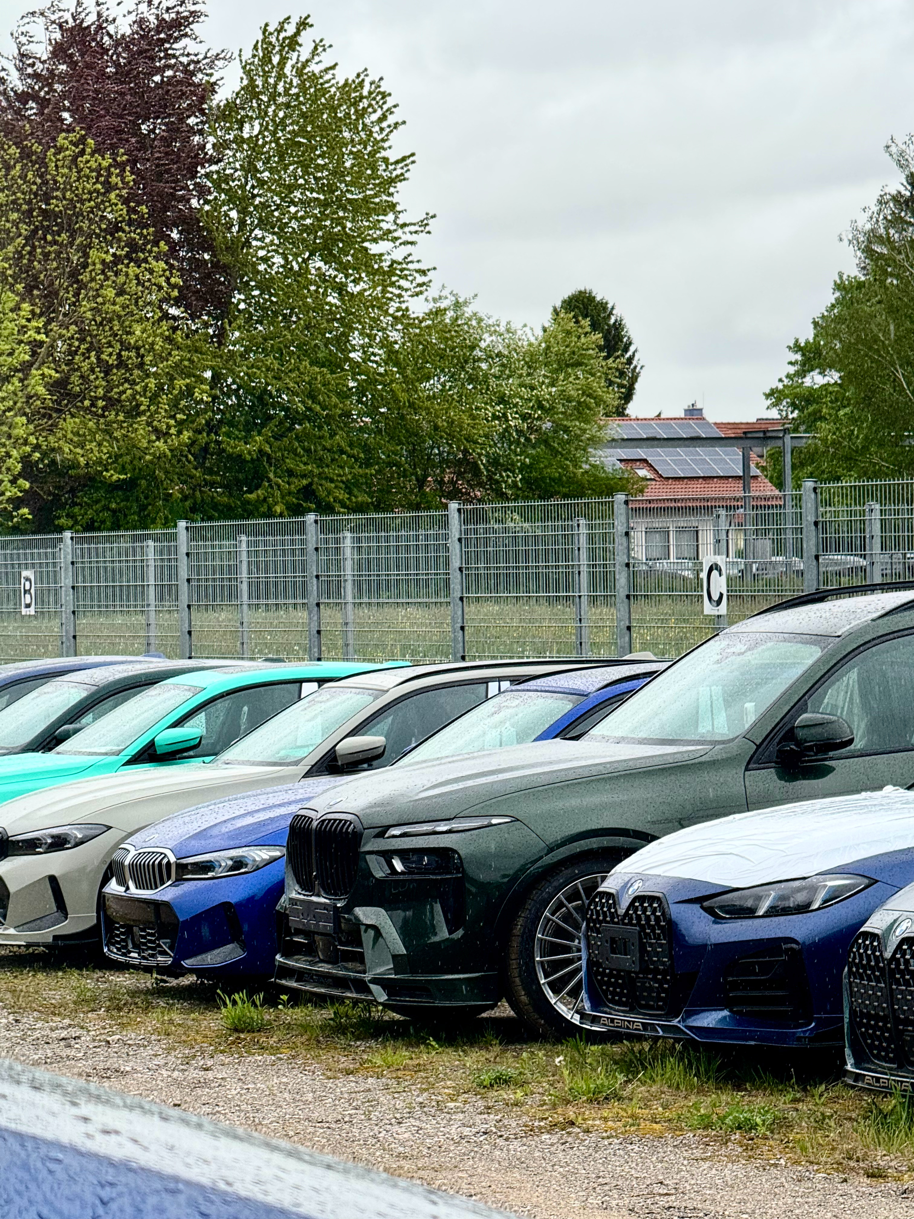 雨中拜访 ALPINA Manufaktur慕尼黑开车西行1小时，🇩🇪巴伐利