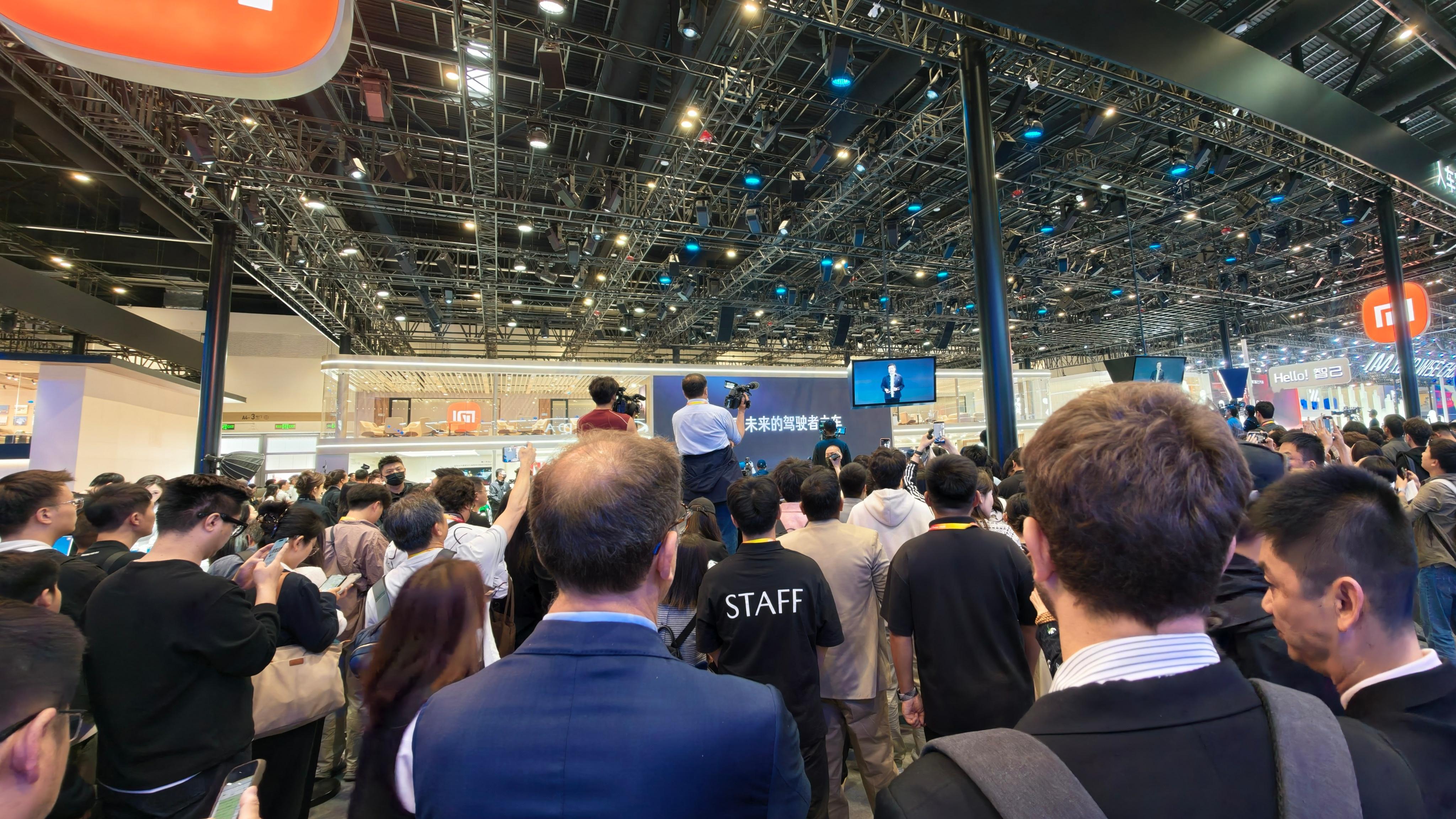 2026北京车展来小米展台逛了逛，跟大家同步几个消息：小米YU7 GT官宣5月底