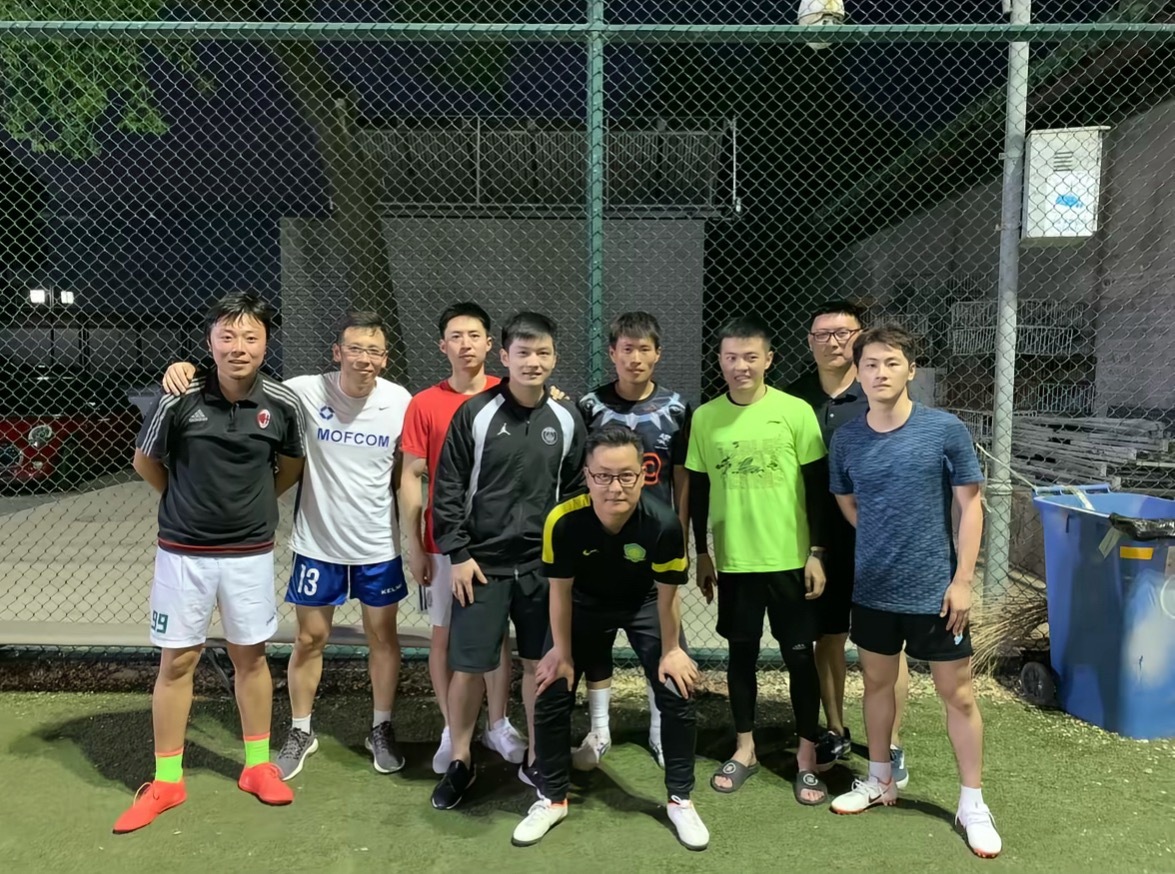 2019年天坛体育活动中心踢球的哥哥 没见过的樊振东 cr.🫘MAXINDIL