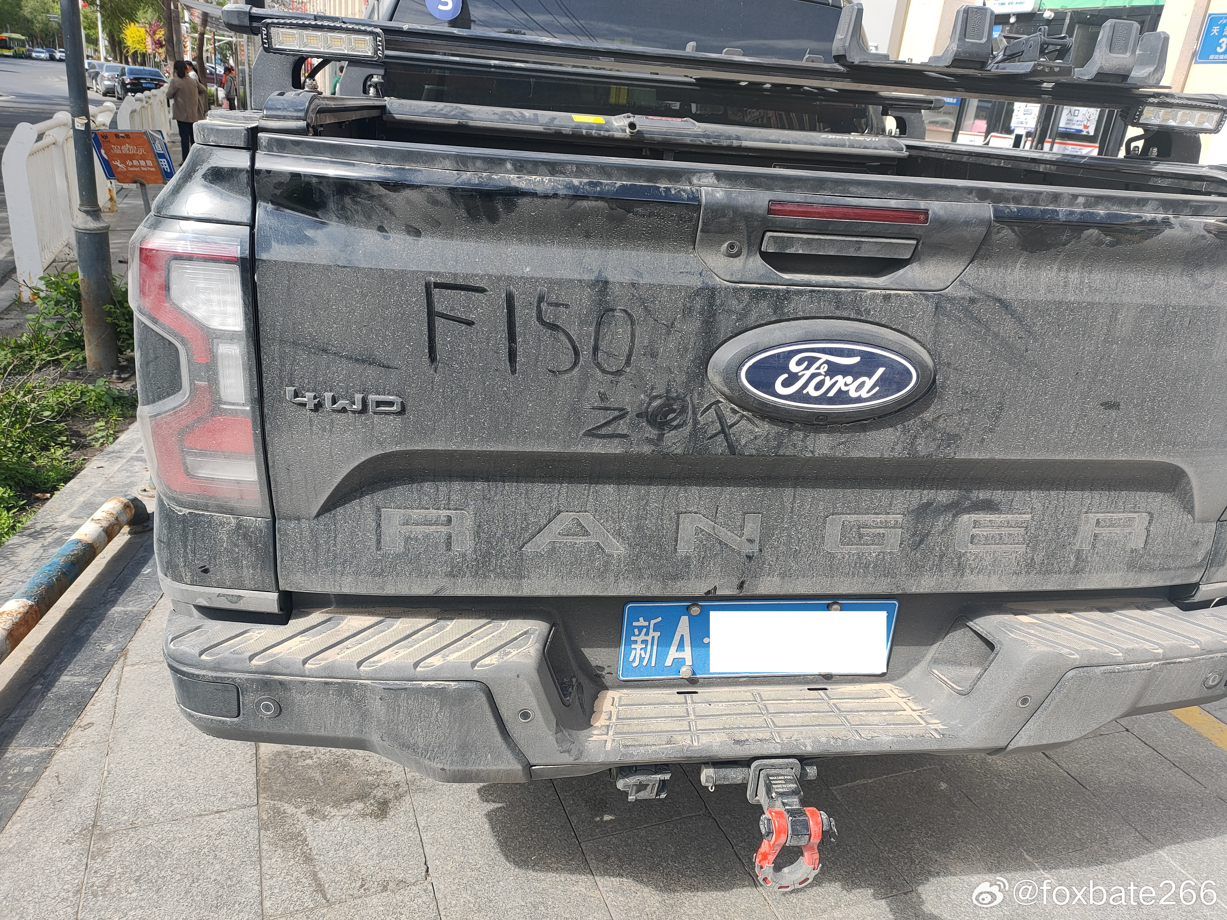 “F150   之   父”。。。瓦特连杆醒目。。。 