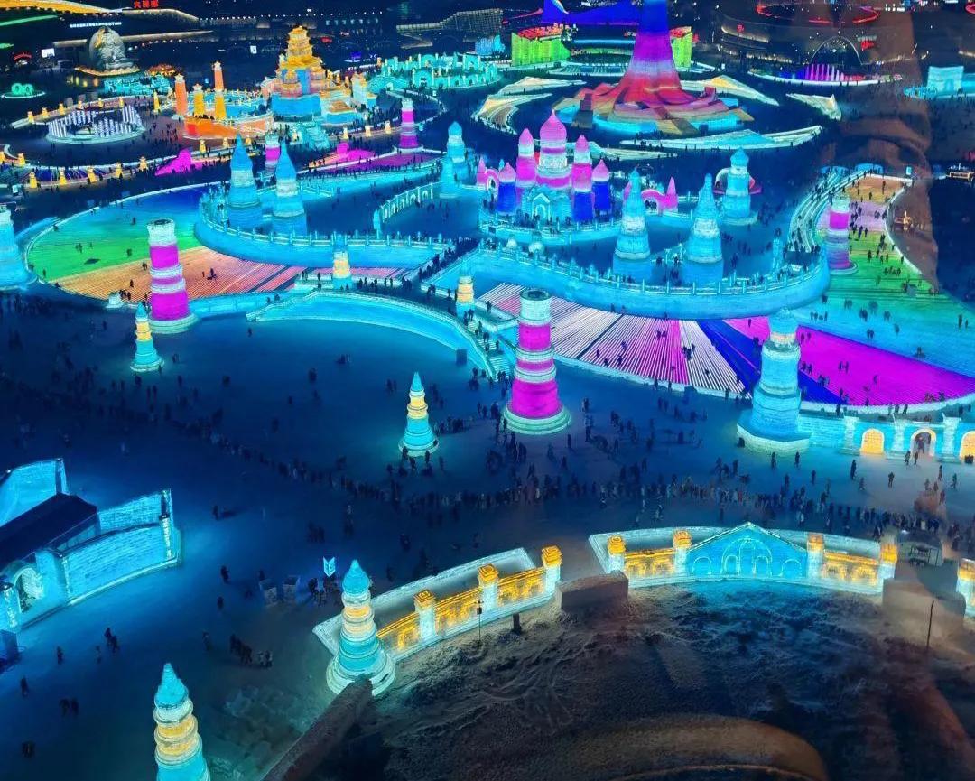 冰雪迷们，听好了！哈尔滨冰雪大世界放大招了！他们刚刚公布了2024-2025冰雪