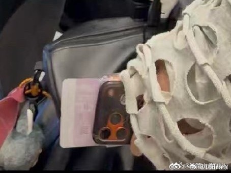 陈奕恒拿到了自己的登机牌好幸福吧 ts看到都羡慕了吧hxcc的有效应援从来都不是