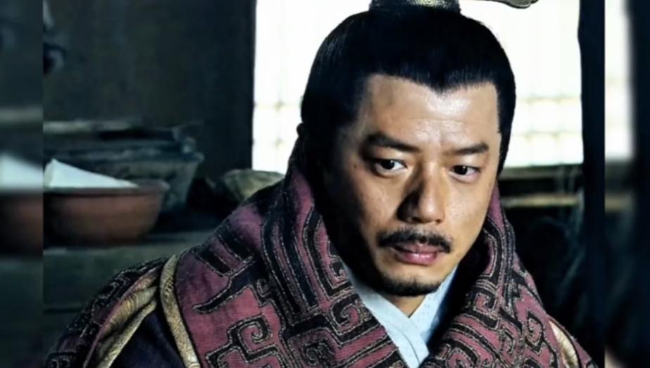 90%职场人都有同一个通病：该认怂时嚣张，该梭哈时懦弱。

兵仙韩信至死才看透这