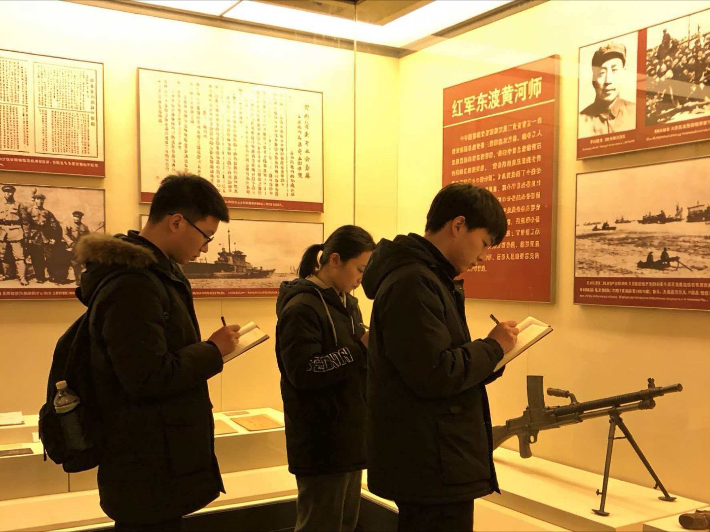 秦岭笑谈 【冬访东渡纪念地  赓续黄河红色魂】曲阜师范大学大学生寒假社会实践红色