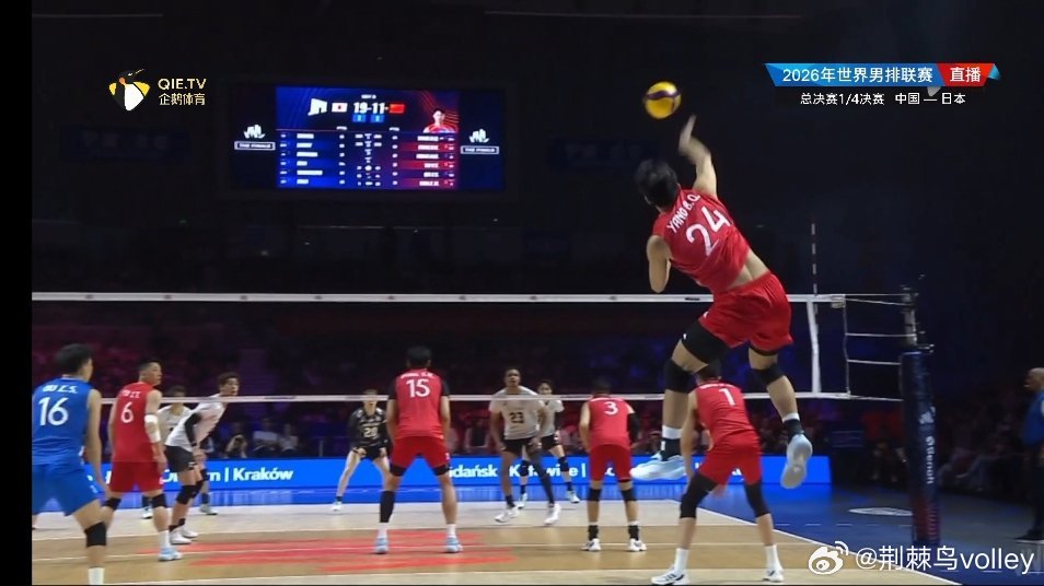 能不能多来几个杨宝淇这种发球。中国男排vs日本男排2026年世界男排联赛