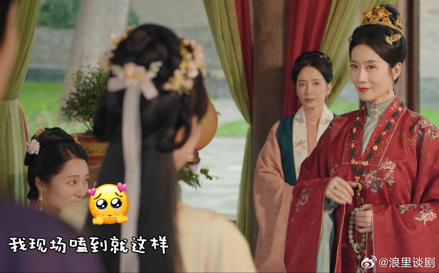 邓恩熙温峥嵘有条通天路走不走 邪门CP之所以好嗑，就是因为打破了常规恋爱套路，两