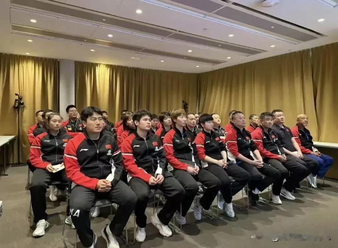 国乒昨天王励勤开了批斗大会，强调重点就男单冠军🏆。

王励勤说:瑞典大满贯20