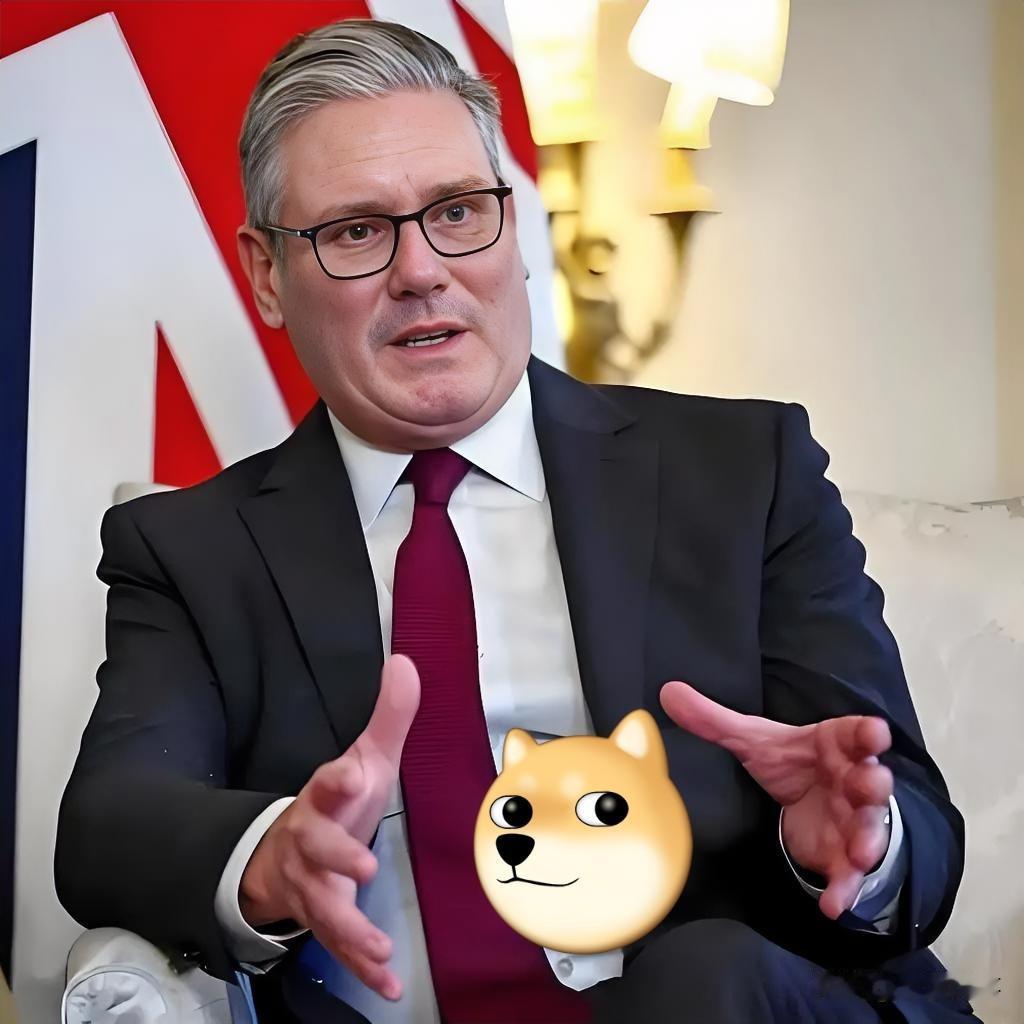 斯塔默这次真急了 ！
2月14日，英国首相斯塔默在慕尼黑安全会议上撂下一句大实话