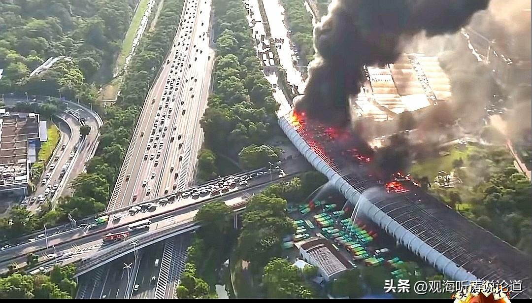深圳南坪快速火灾
 
        5月27日16时30分，深圳南坪快速新屋隧