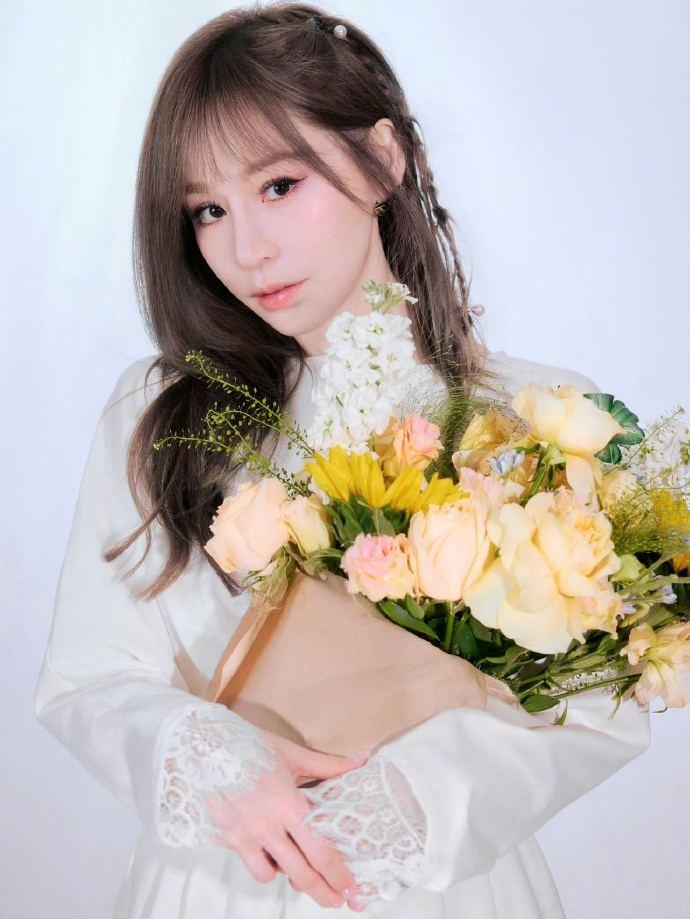 王心凌代言丰田铂智7王心凌 甜心教主王心凌正式成为广汽丰田铂智7代言人✨实力偶像