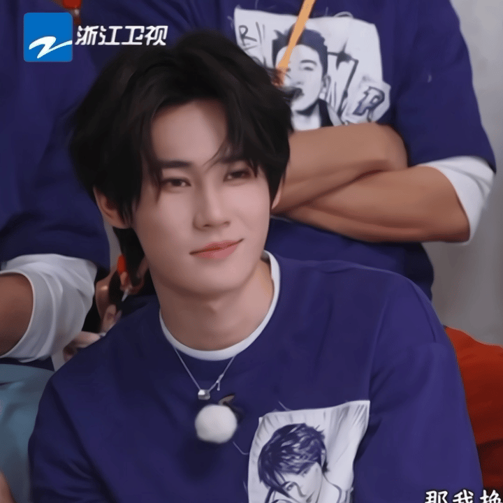 😏😕😄张真源奔跑吧