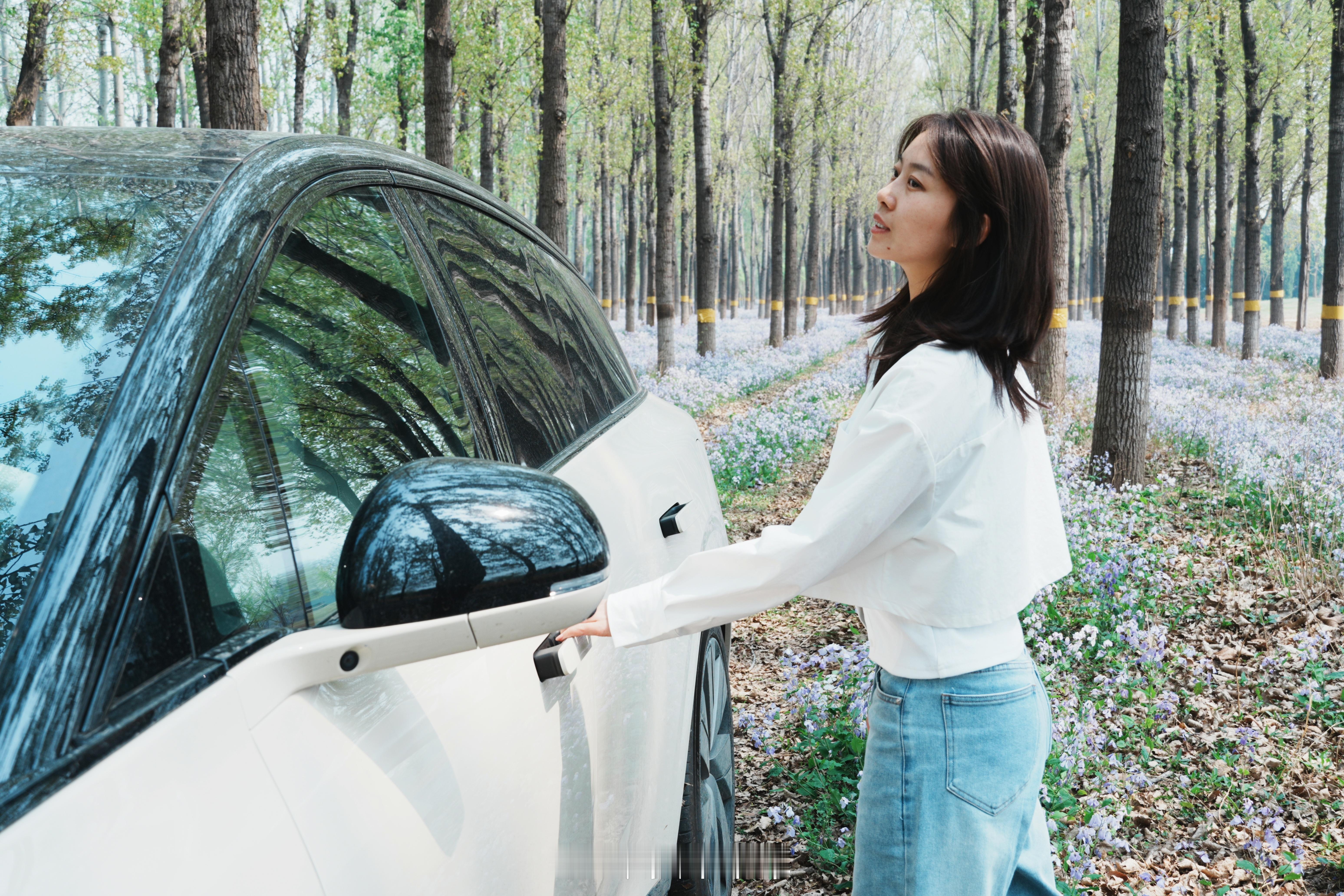 今天好忙，有套图在修，还有条视频剪辑中，等等我等等我！汽场全开我和汽车的日常大v
