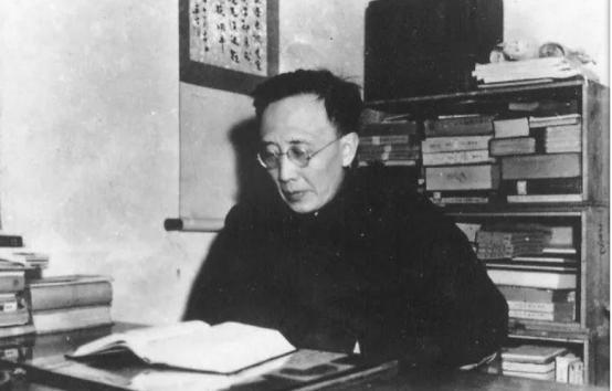 “十年之内不开帝王陵”，周总理生气地驳回文学大家郭沫若再次挖掘陵墓的请求，只因郭