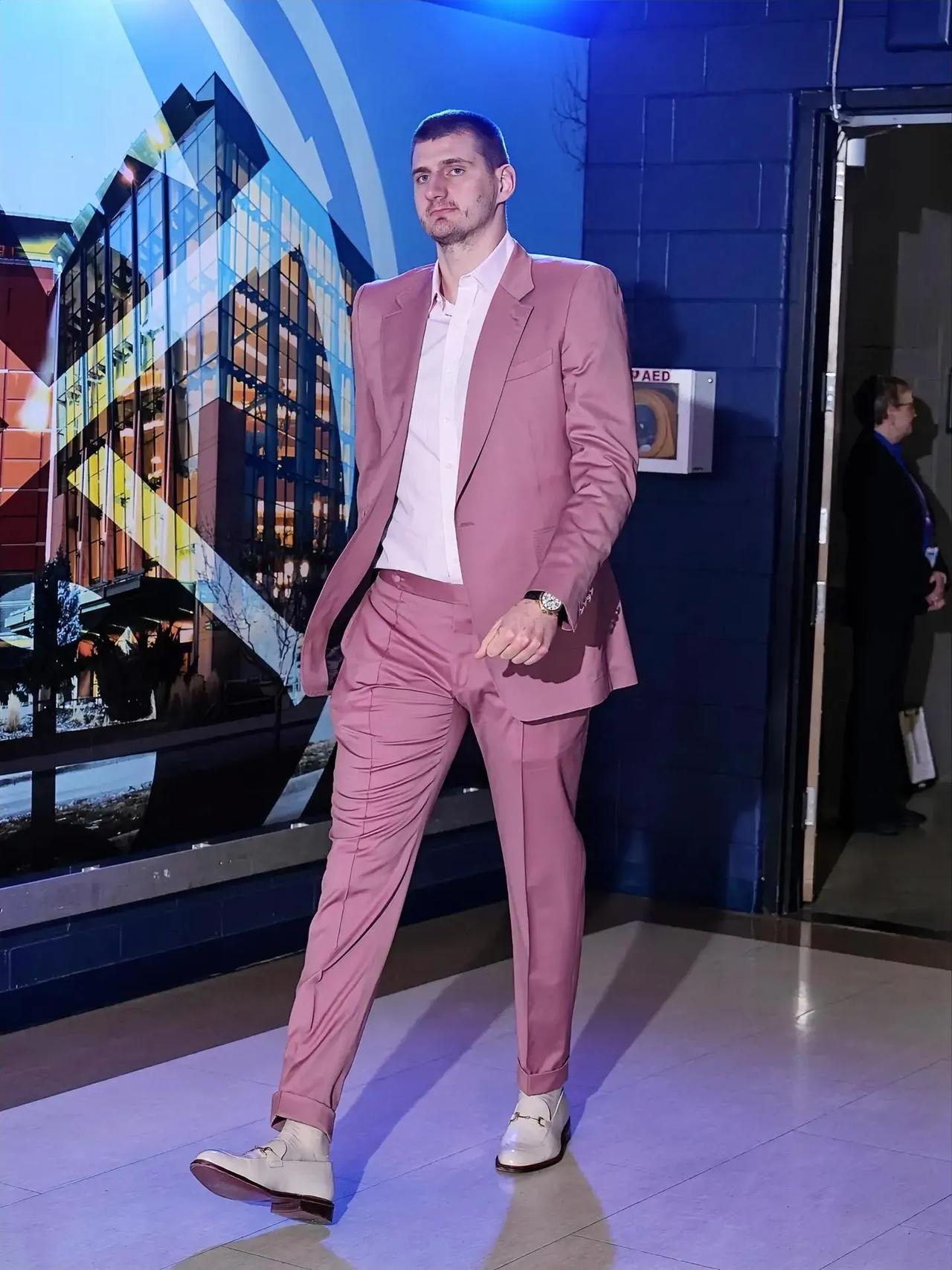 不偏不倚，NBA历史上最伟大的二轮秀球员是以下这五位！

约基奇、吉诺比利、罗德