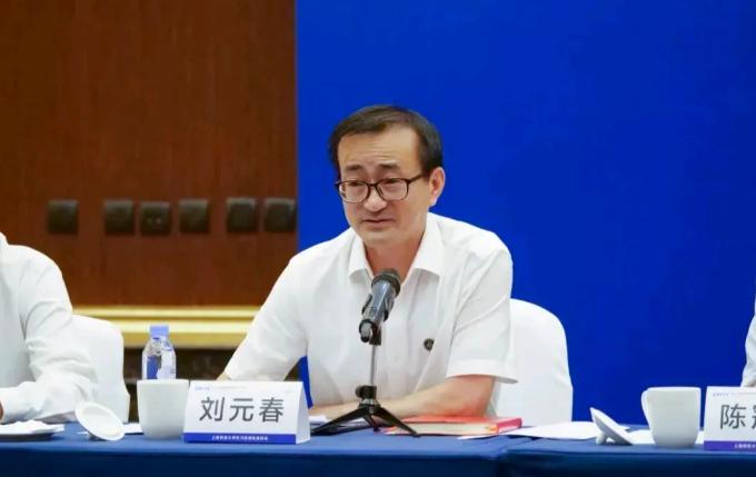 上海财经大学校长刘元春表示：中国消费率过低是因为工资收入过低，总有人说中国人爱把