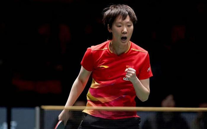 国乒6-0日本队，夺冠在即！王曼昱决赛吊打张本美和
北京时间12月7日晚，乒乓球