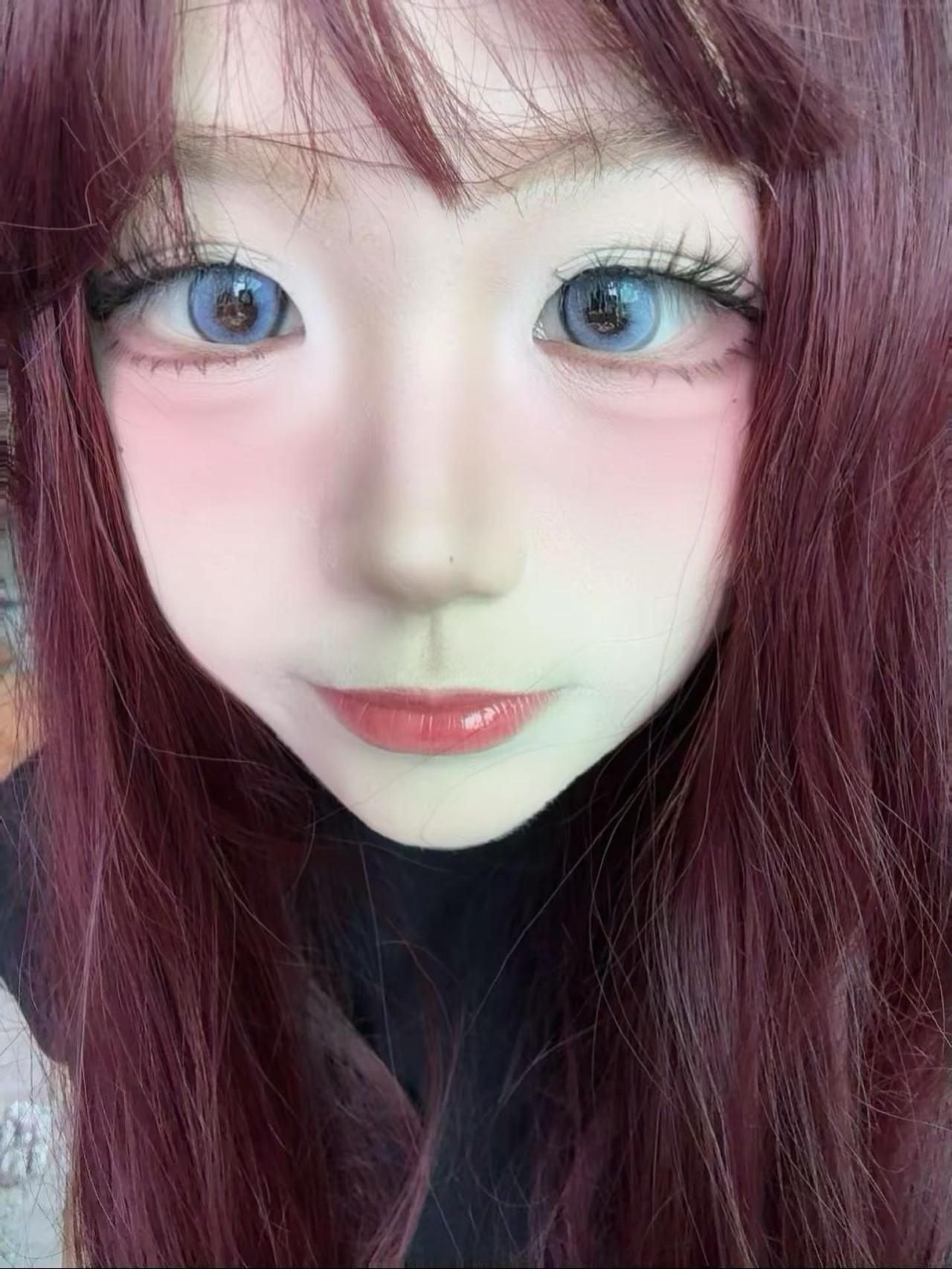 怎么有点斗鸡眼👀