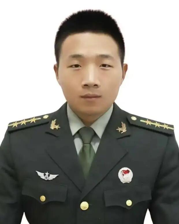 2025年9月2日，邵瑞在杭州市为解救落水妇女，英勇牺牲，年仅34岁。

谁也没