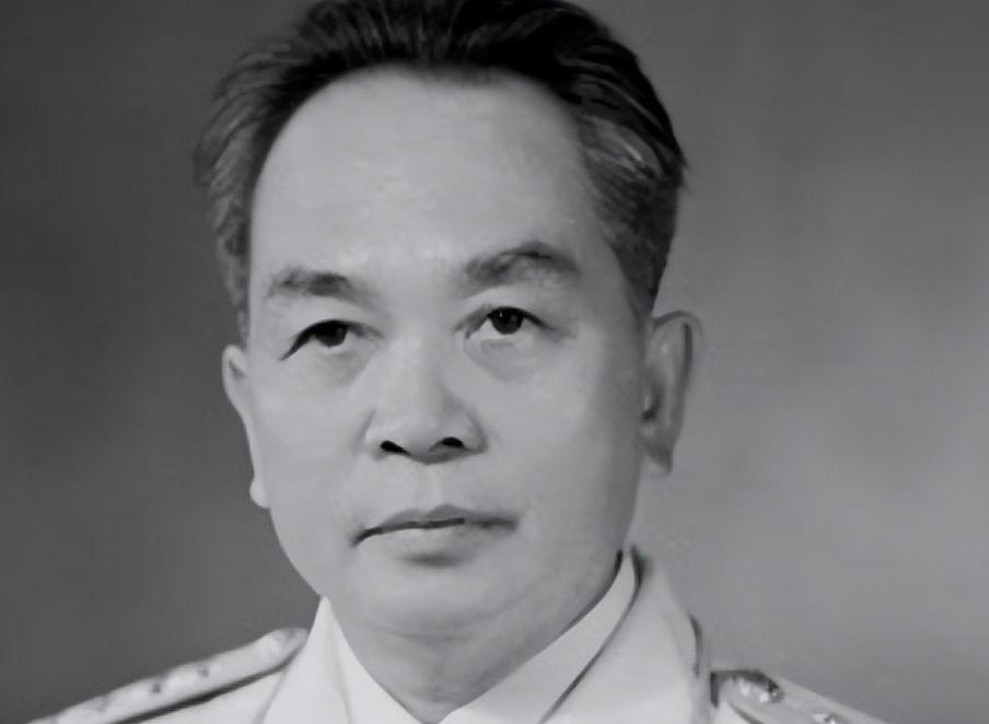 79年谅山战役：越南将军武元甲听说许世友挂帅后，是什么反应？
 
在武元甲看来，