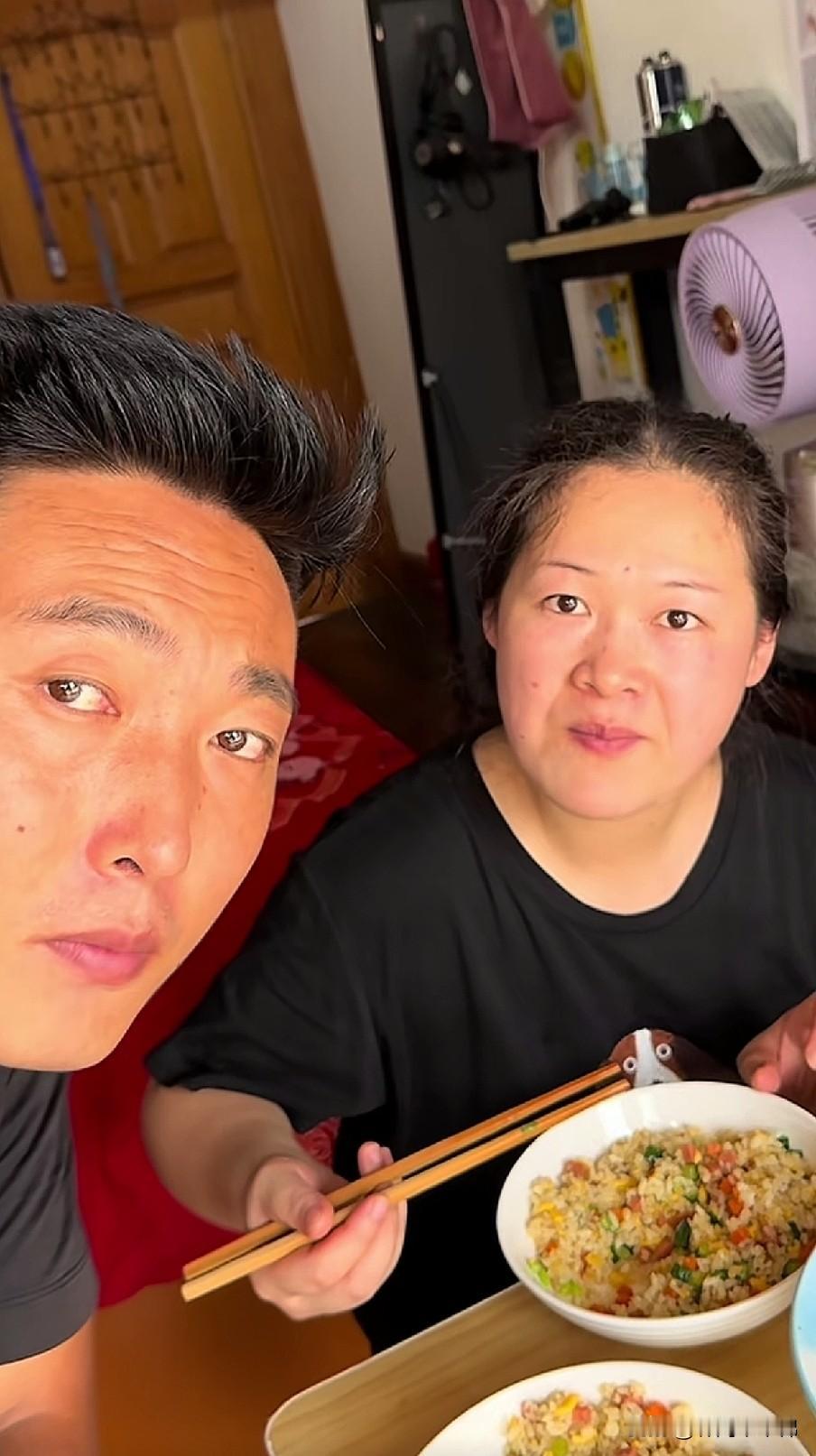 “风扇姐”输了官司，得向前夫杨顺义道歉，赔偿，删视频！奈何造谣成本太低，她通过编